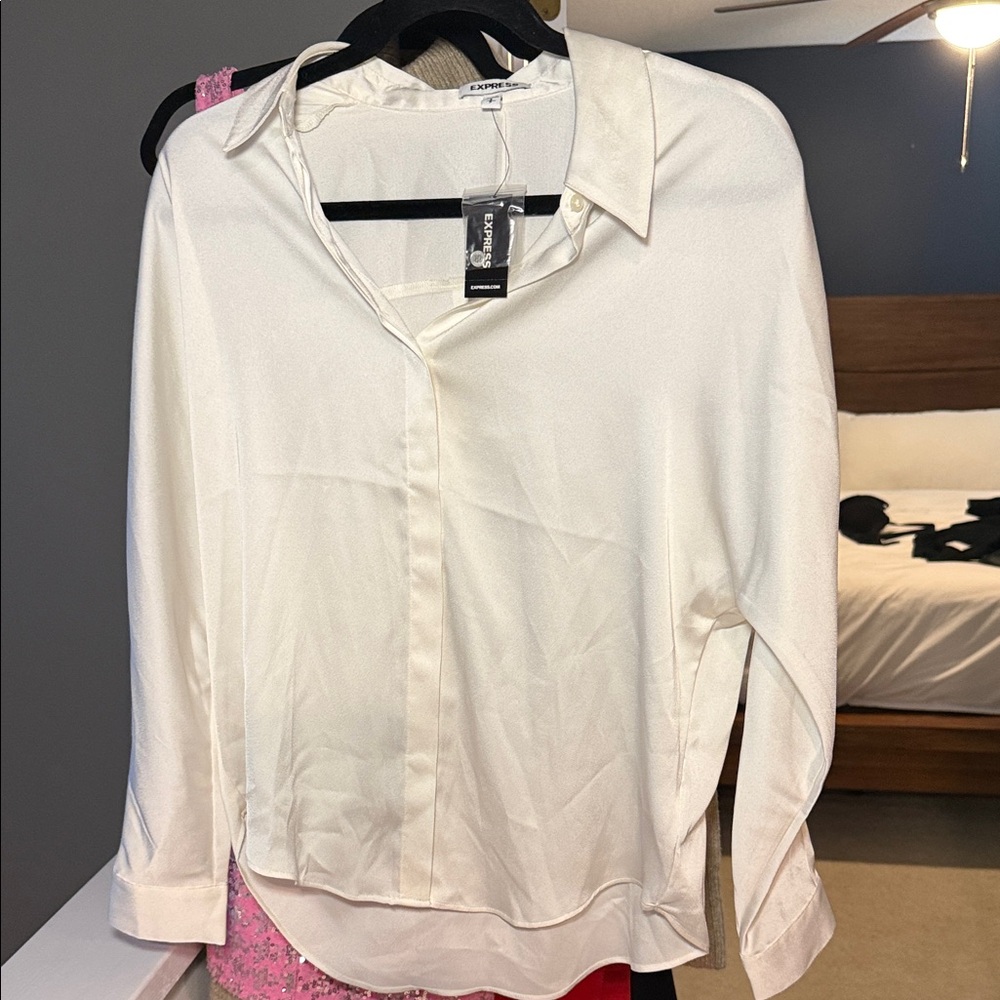 Express Classic White Button-Down Shirt